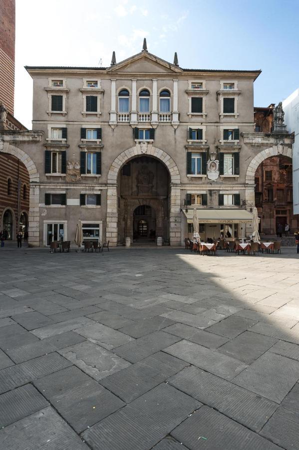 Domus Nova Palace - Italian Homing Верона Екстериор снимка